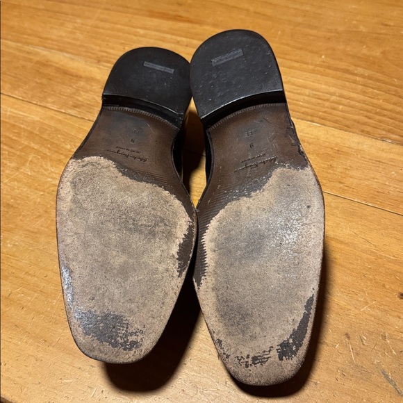 Salvatore Ferragamo Studio black captoe dress shoes size 9EE - Picture 5 of 7